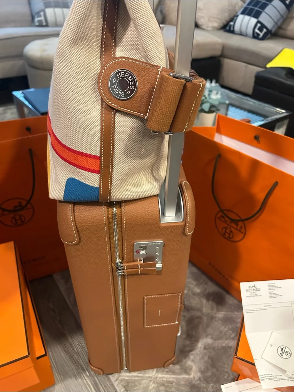 Hermès Luggage set, with trolley, 12hr bag, & charm.